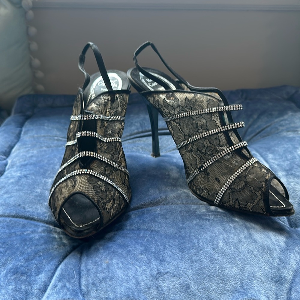 Rene Caovilla, Size 40